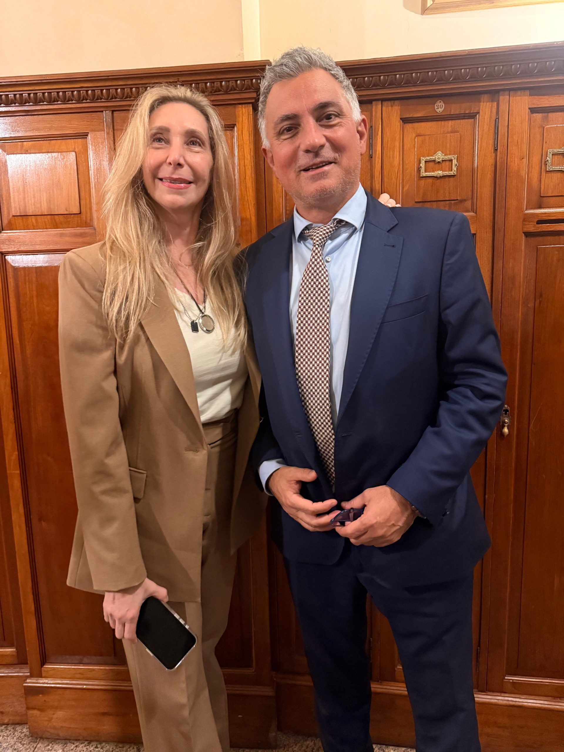 Karina Milei y Sebastián Pareja. (Foto: X @SPareja_)