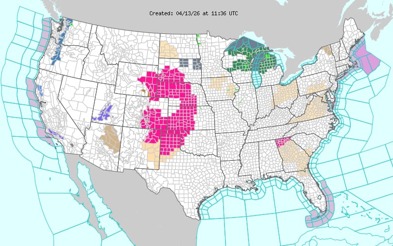 En las llanuras centrales, el NWS ha emitido alertas rojas debido a la combinación de aire extremadamente seco y ráfagas de viento