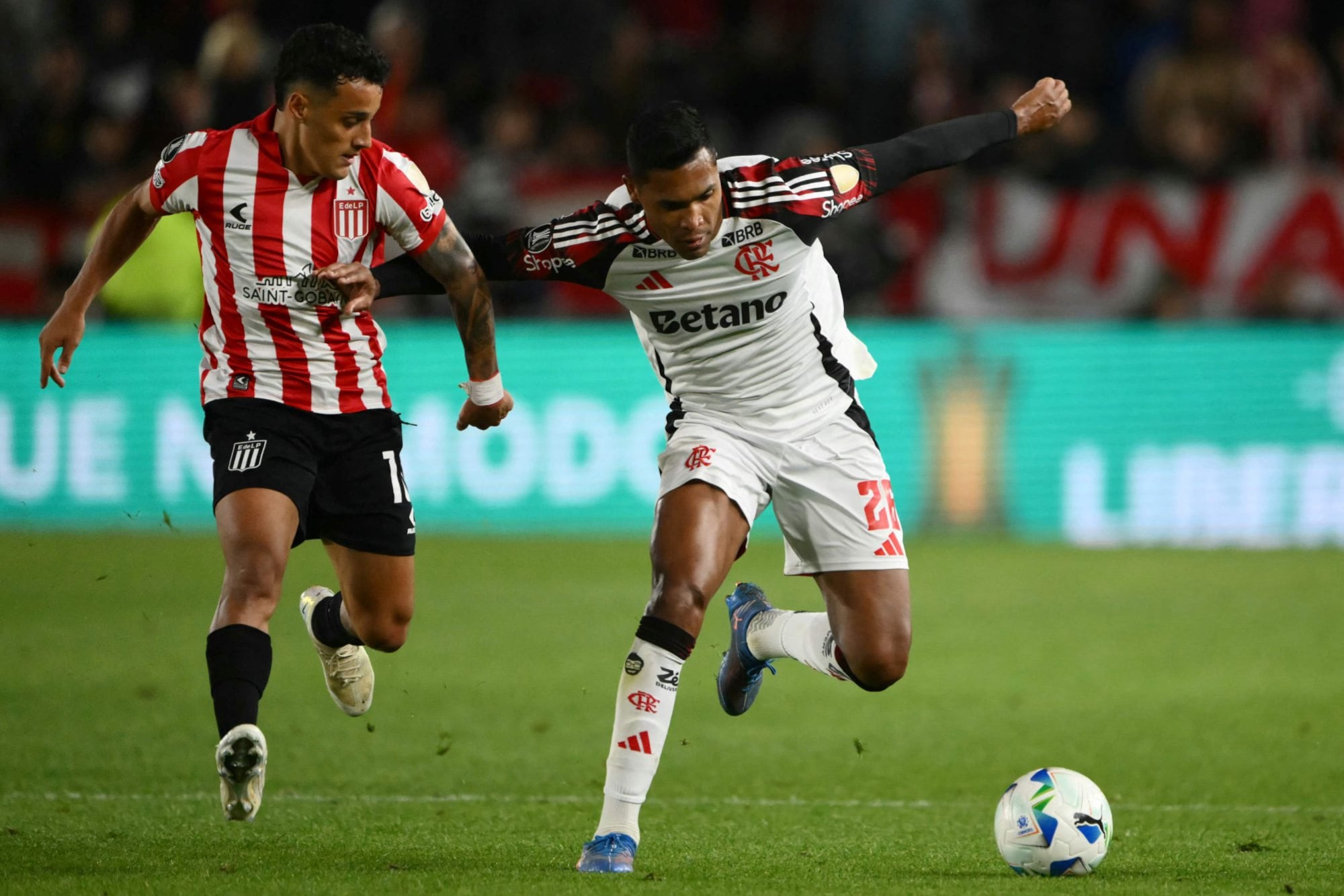 Estudiantes y Flamengo se mediránn en La Plata, por la Copa Libertadores.
