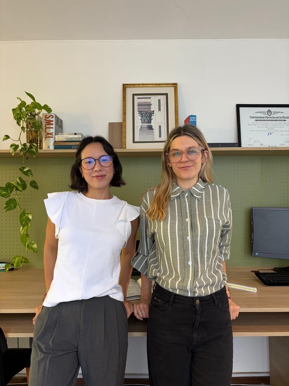 Miabi y su socia actual Malena Gestido