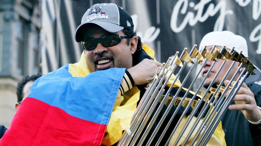 El venezolano Oswaldo Guillén hizo historia en 2005 al ganar la Serie Mundial y se convirtió en el primer manager latino en conseguirlo