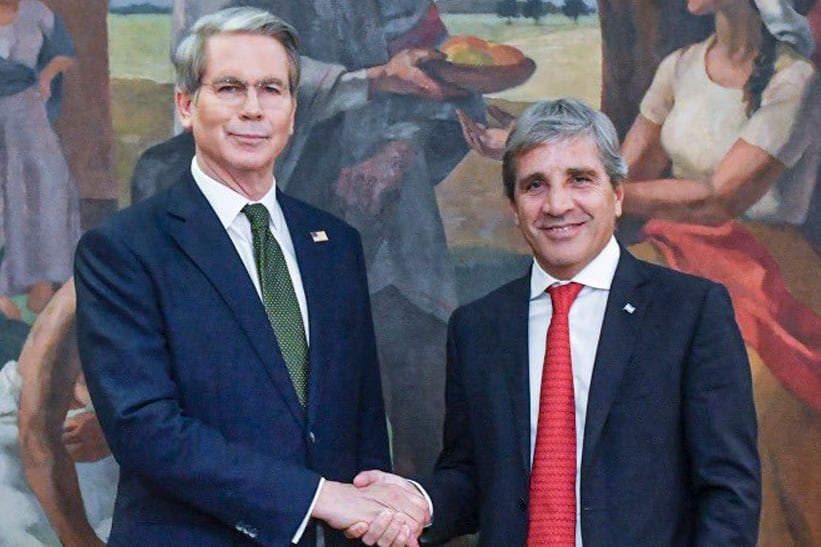 Luis Caputo recibió a Scott Bessent