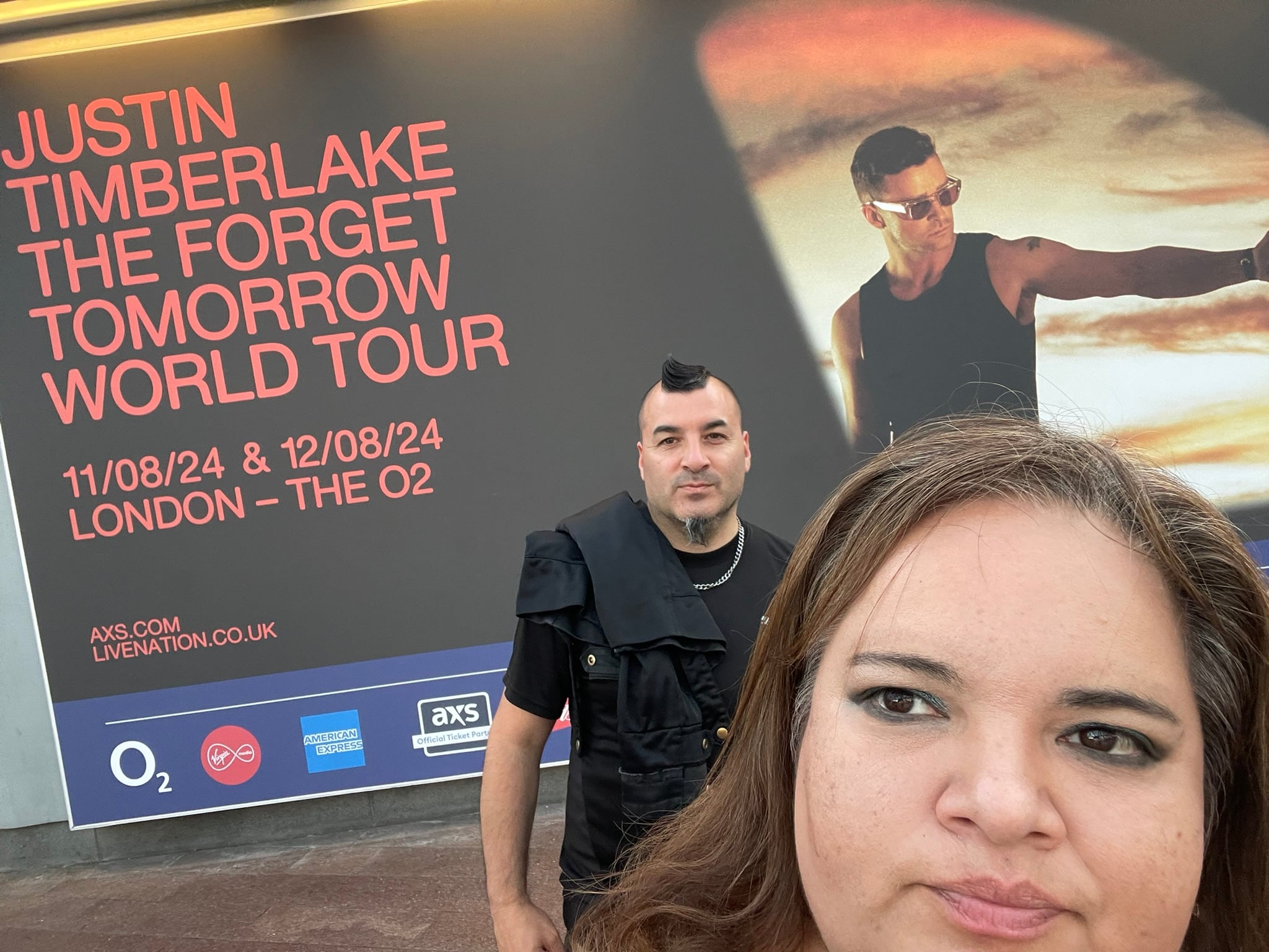 “Mariano, en cambio, que es coach de fútbol y toda la vida trabajó en gastronomía, consiguió trabajo sin manejar el idioma, ¡en una semana! Yo lo acompañé a la entrevista para oficiar de traductora”.