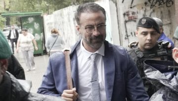 Segundo juicio por la muerte de Maradona: volvió a declarar el médico Leopoldo Luque