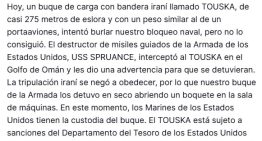 Estados Unidos atacó un carguero iraní cuando “intentó pasar el bloqueo” de la Armada en el estrecho de Ormuz