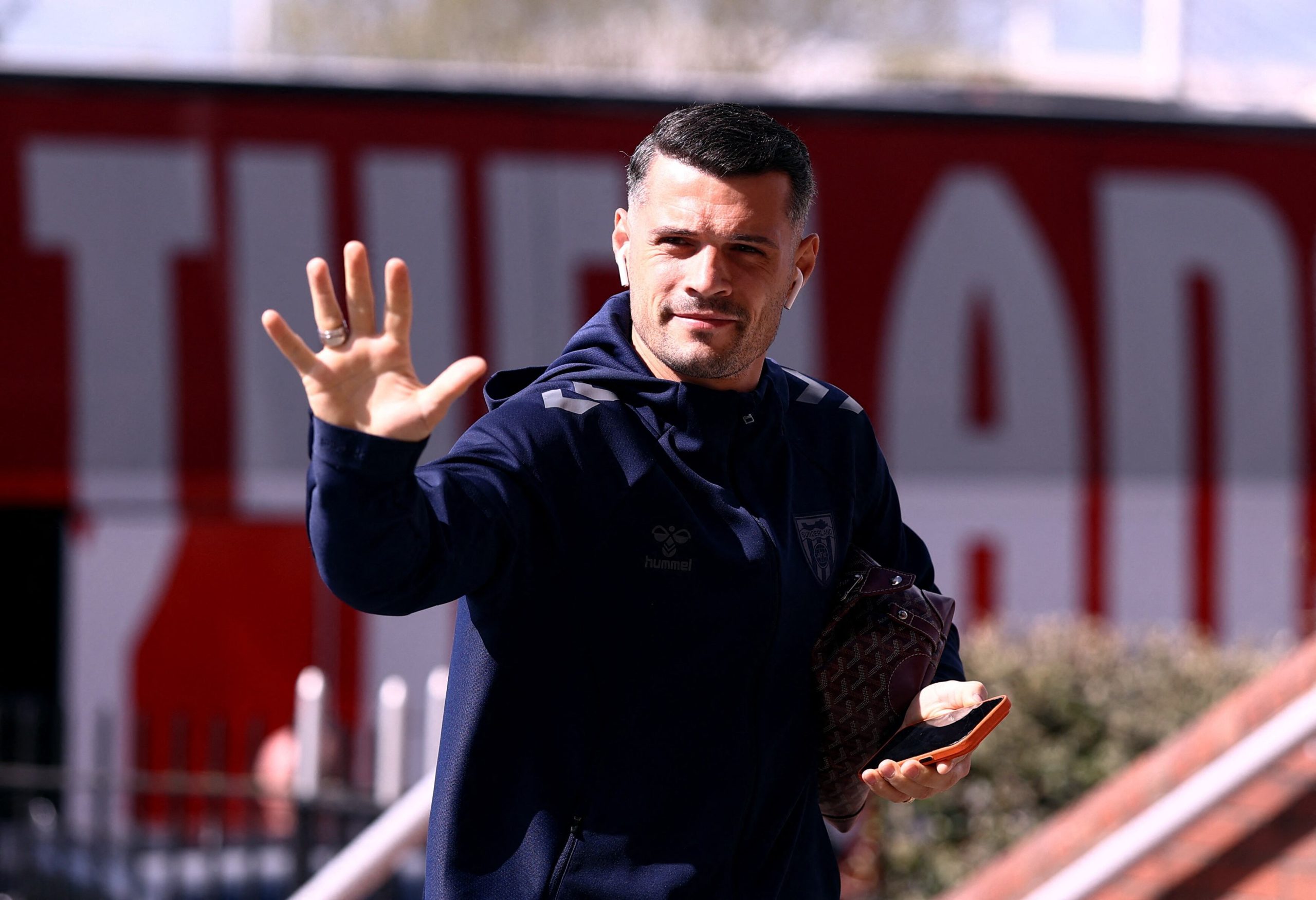 Sunderland vs Tottenham por la fecha 32 de la Premier League del 2026.