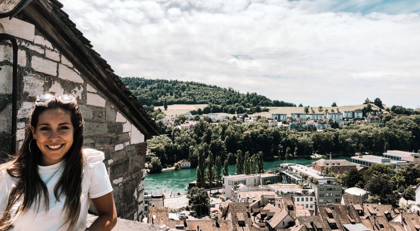 Vive en Suiza, cuenta lo que no se cuestiona y dice que nada está servido: “Nuestra manera argentina los inspira”