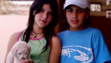 Del beso robado a la advertencia que lo marcó: la historia del ídolo de Boca que formó una familia con su amor de la infancia