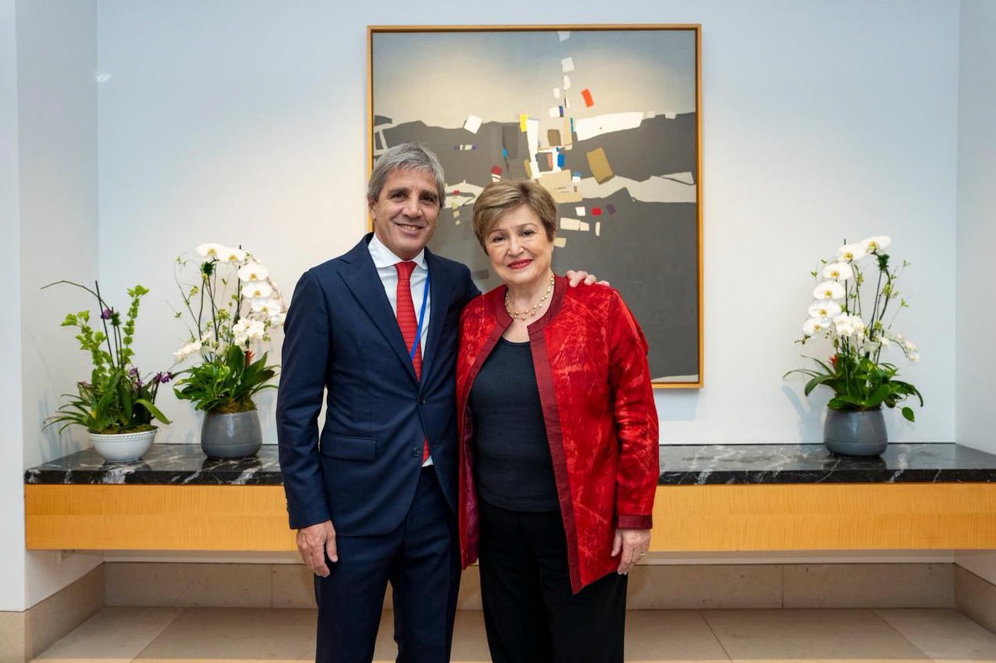 Kristalina Georgieva y Luis Toto Caputo