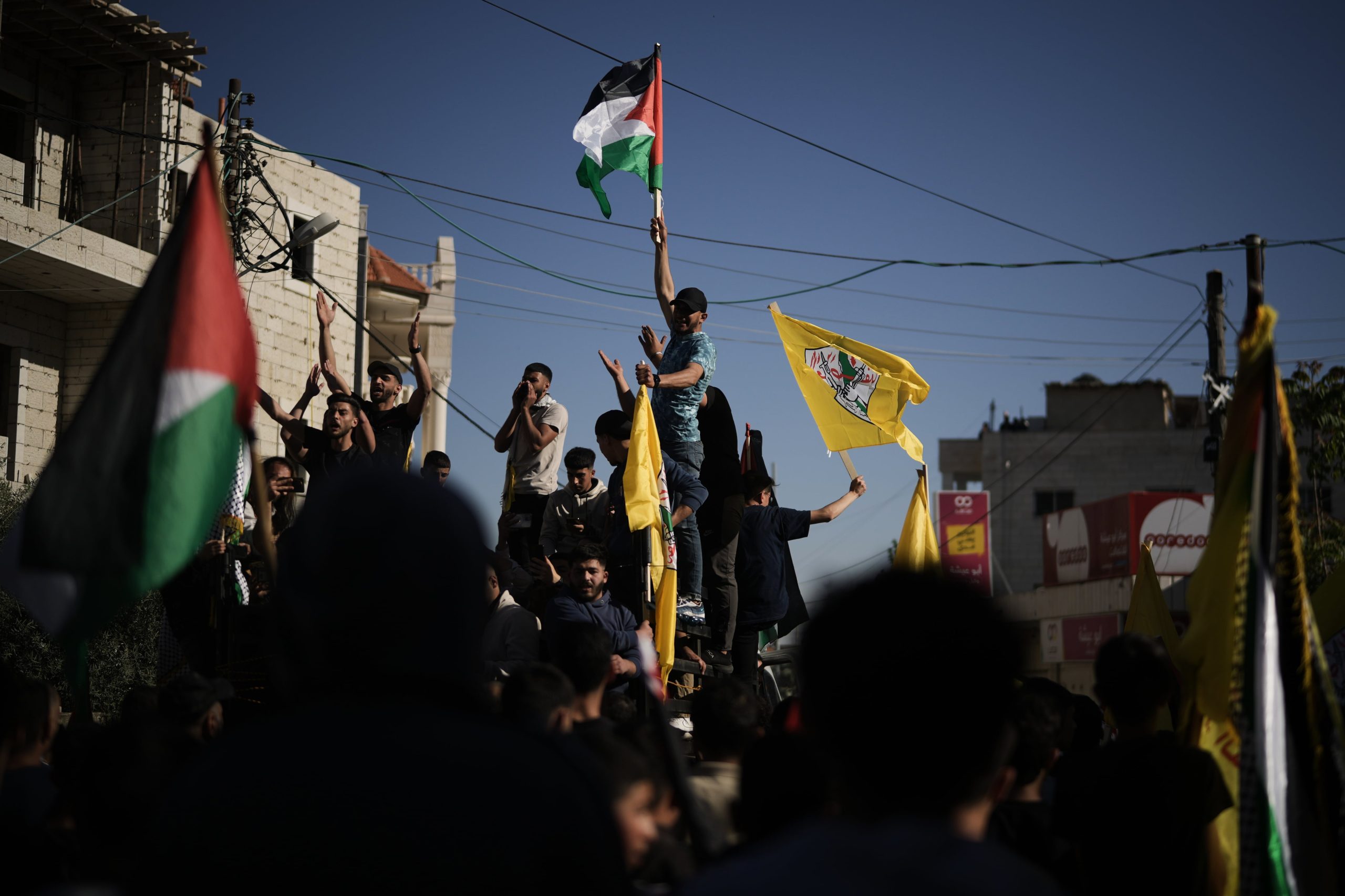 Autoridades palestinas consideran un éxito las elecciones locales en Gaza y Cisjordania.