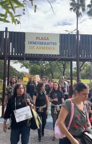 Malestar de los vecinos de Palermo por la construcción de una cochera subterránea en plaza Armenia.