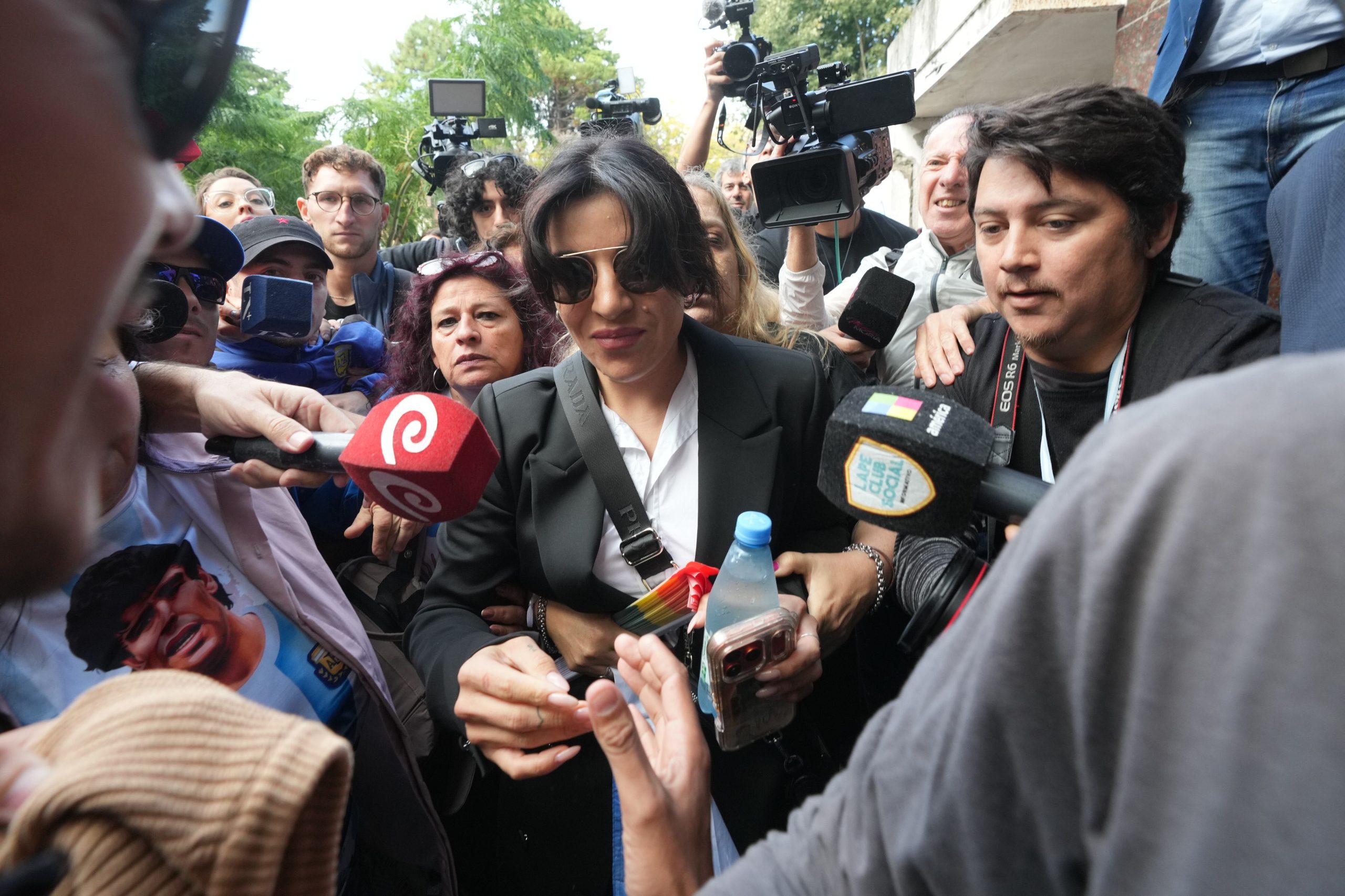 Gianinna Maradona declara este martes en la segunda audiencia del juicio por la muerte de Maradona. (Foto AP/Rodrigo Abd)