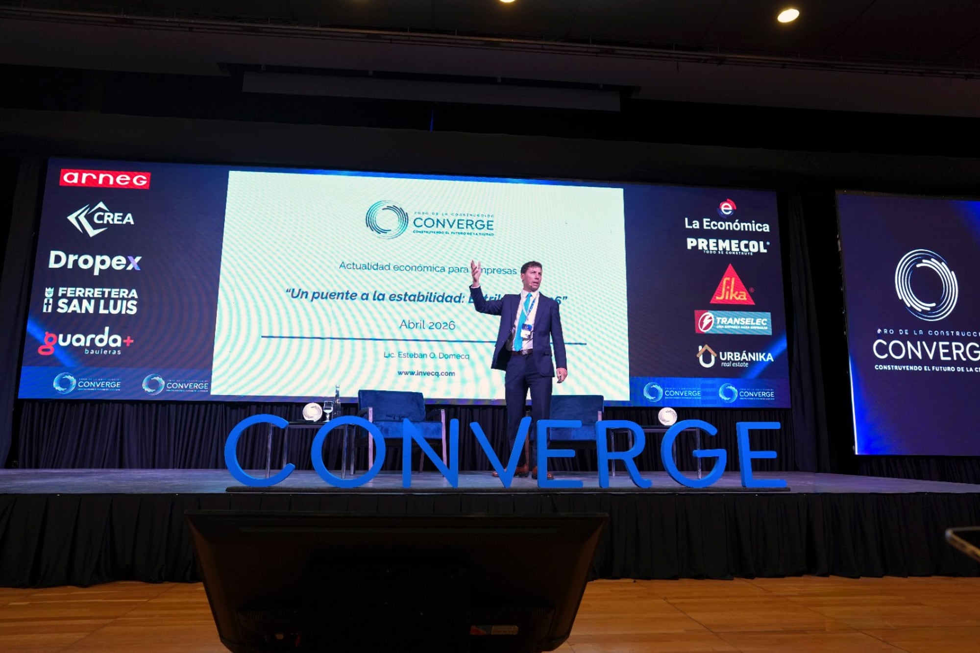 Esteban Domecq dio una mirada más macroeconómica 