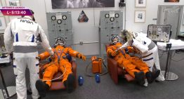 Última hora del lanzamiento de la misión Artemis 2, en directo | Los astronautas se preparan para subir a la nave