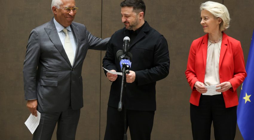 La UE urge a avanzar en la adhesión de Ucrania tras la marcha de Orbán