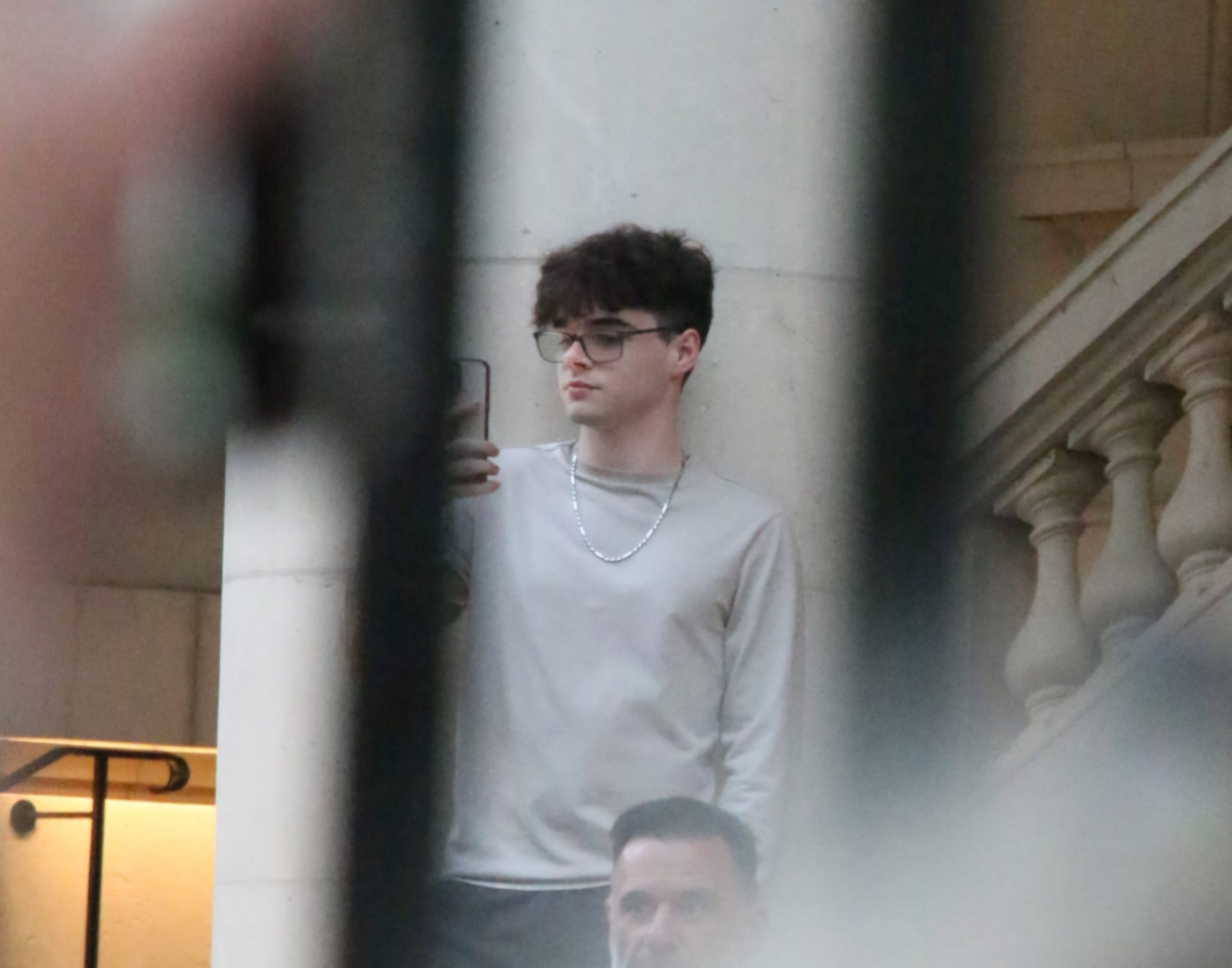 Valentino, el hijo de Ricky Martin, presente en Recoleta. (Foto: Movilpress)