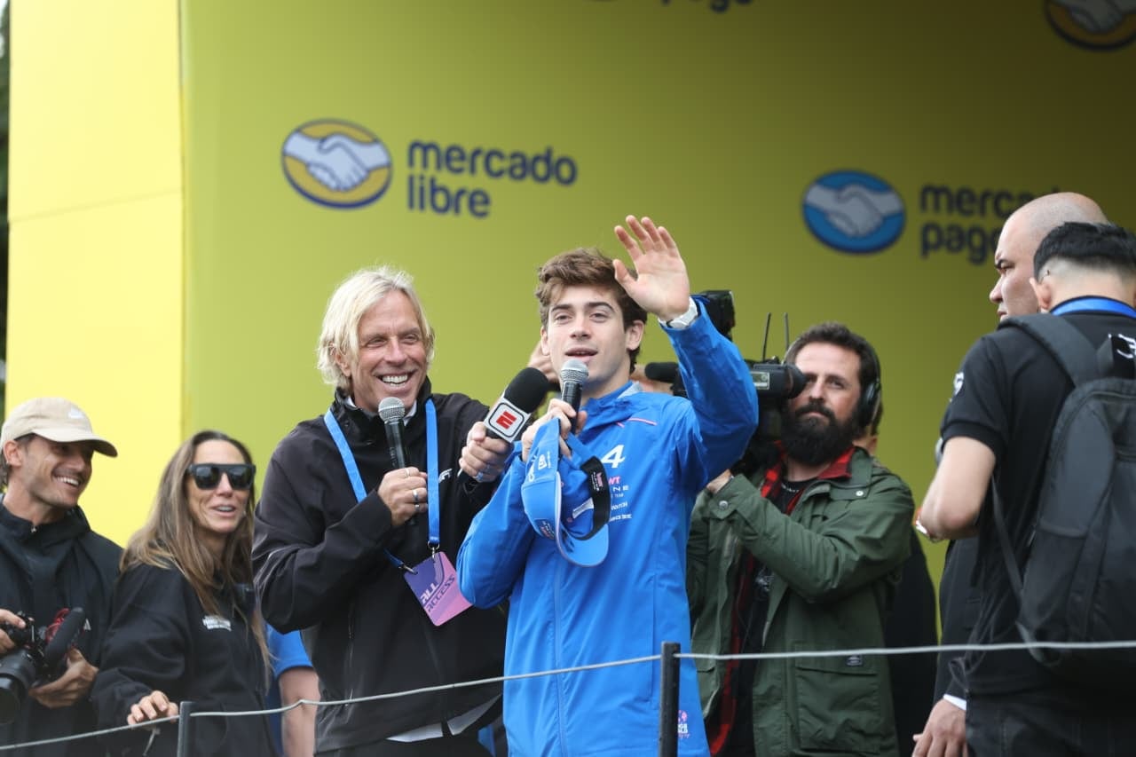 La primera aparición ante los fanáticos.