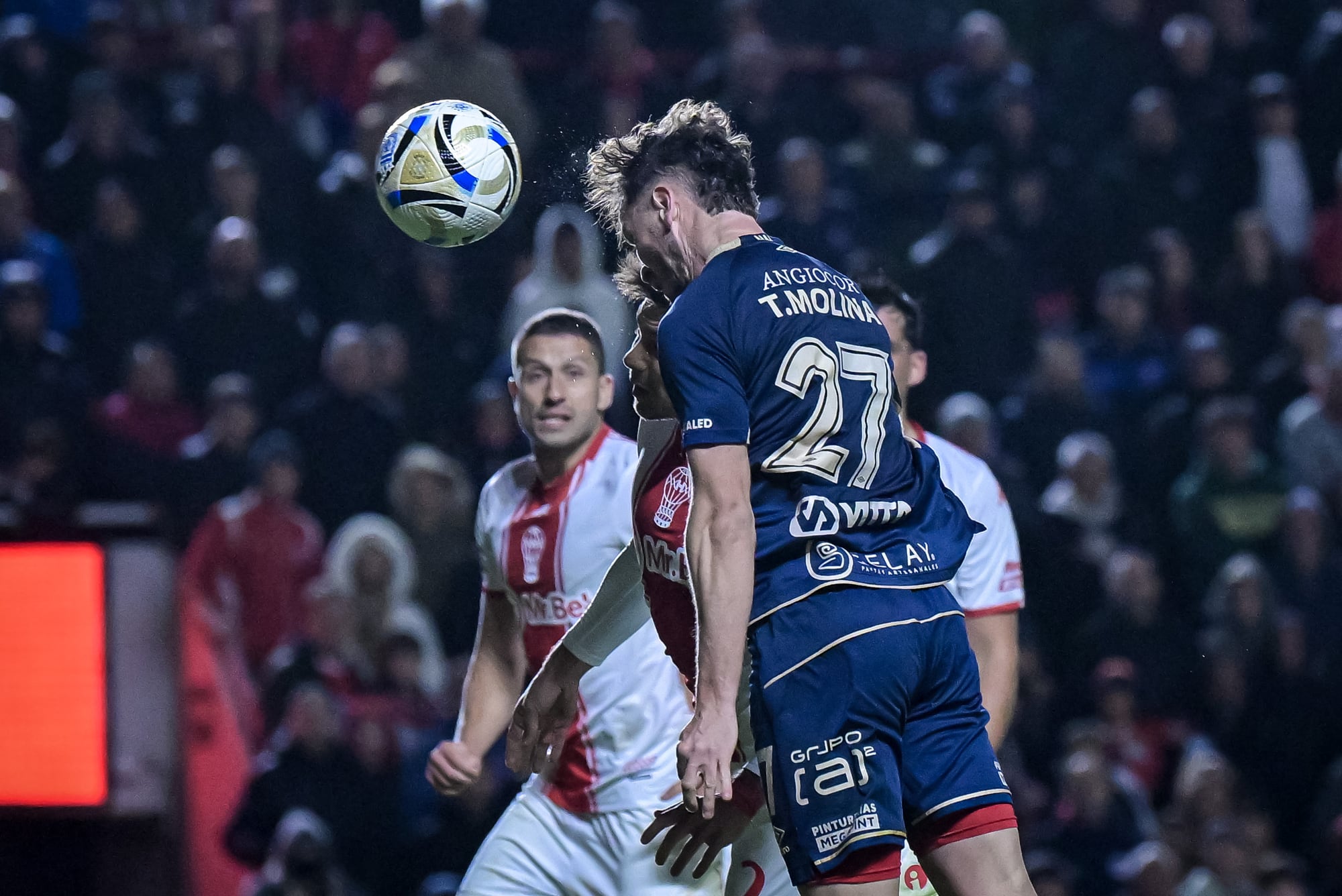 Argentinos Juniors llegó a semifinales tras eliminar a Huracán en cuartos