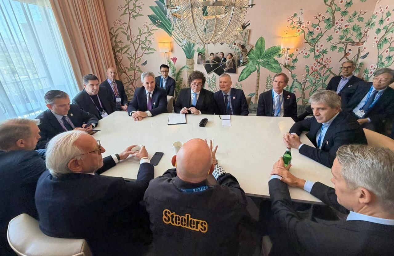 Javier Milei anunció que enviará al Congreso otro proyecto de ley para incentivar inversiones (Foto: X/@OPRArgentina)