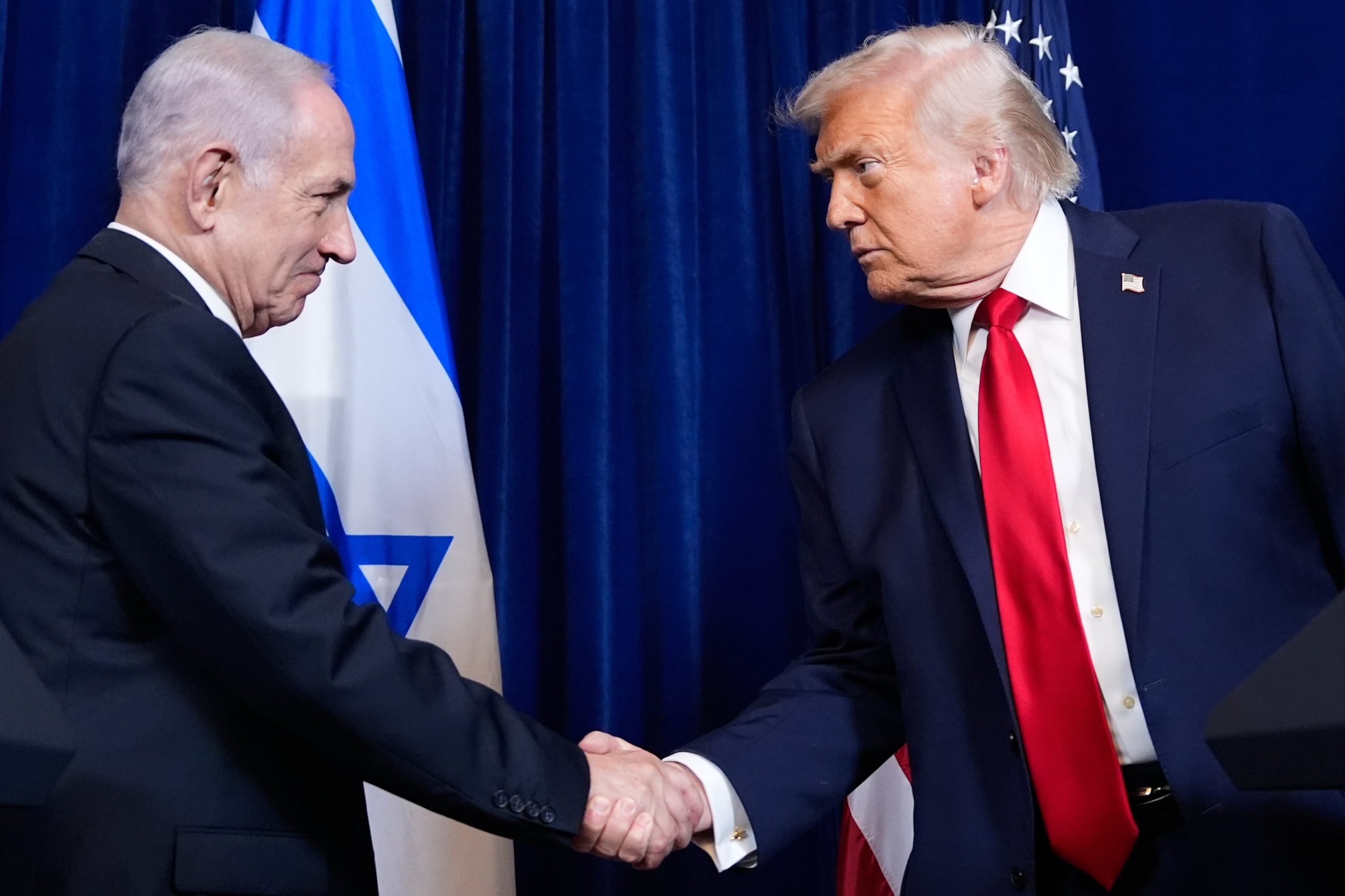 ARCHIVO  - El presidente de Estados Unidos junto a l primer  Benjamin Netanyahu