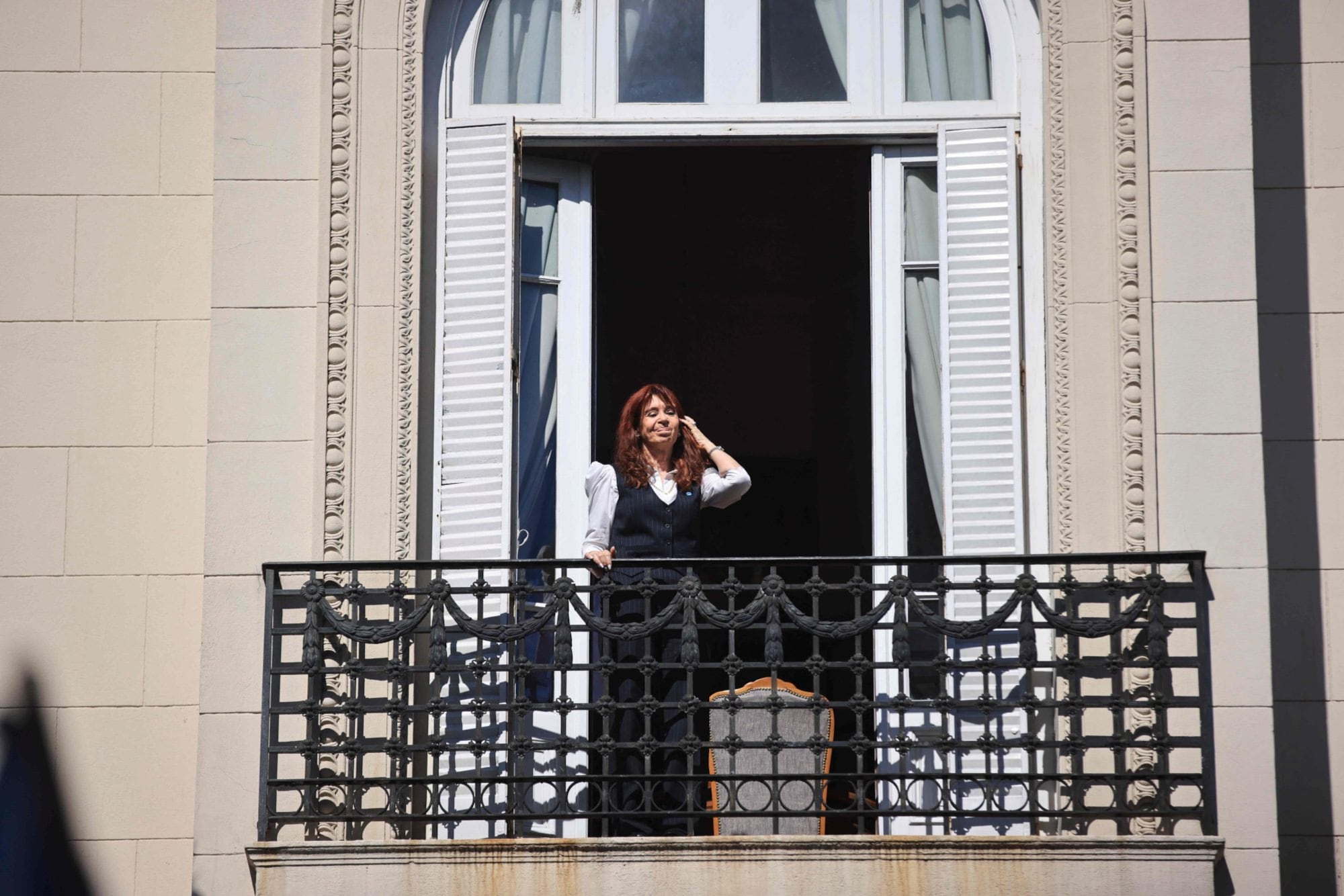 Cristina Kirchner, presa en su departamento