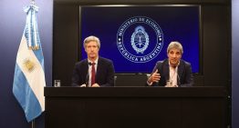El riesgo país se mantiene por debajo de los 500 puntos y se acerca a los mínimos del año