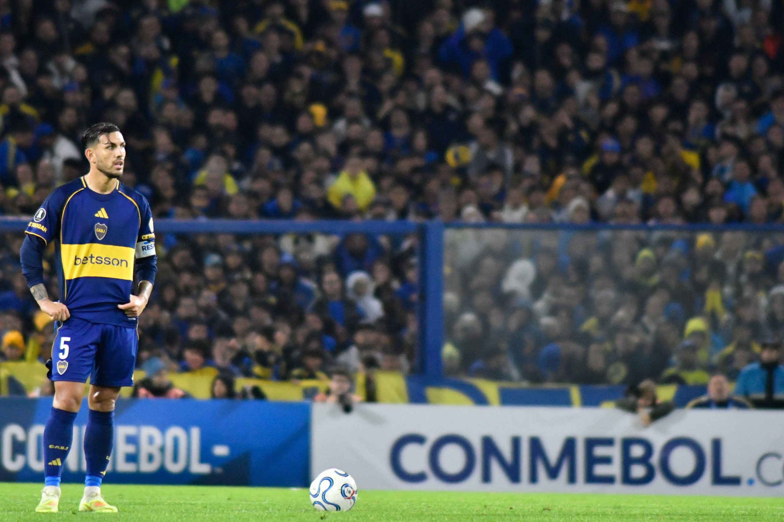 Leandro Paredes quedó en la mira de los hinchas de Boca. (Foto: Fotobaires).