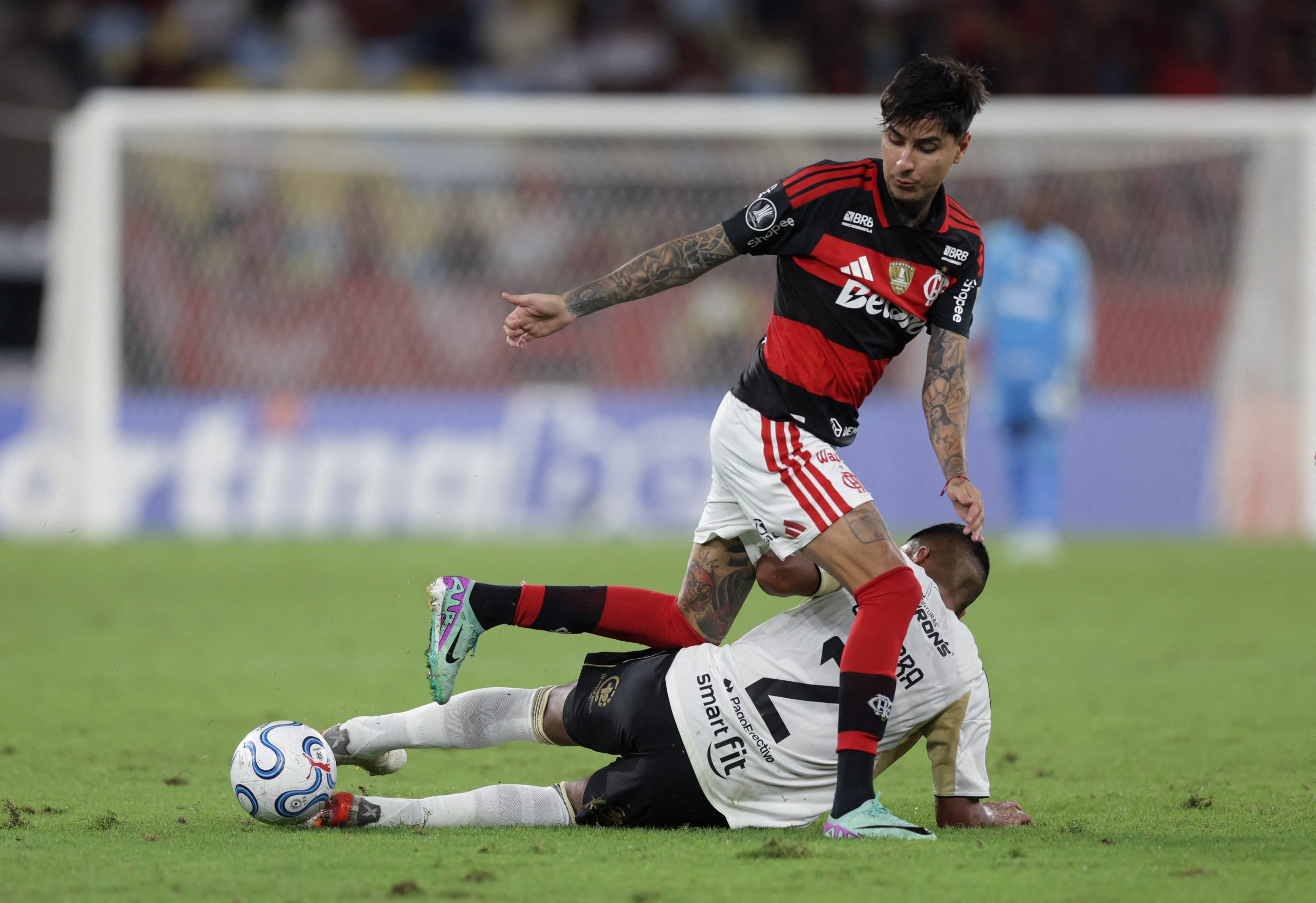 Flamengo vs Cusco FC por la fase de grupos de la Copa Libertadores del 2026.