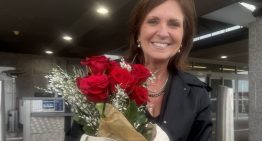 “Motivos bíblicos”: en qué se basó Angela Paxton para pedir el divorcio de su esposo, el fiscal general de Texas