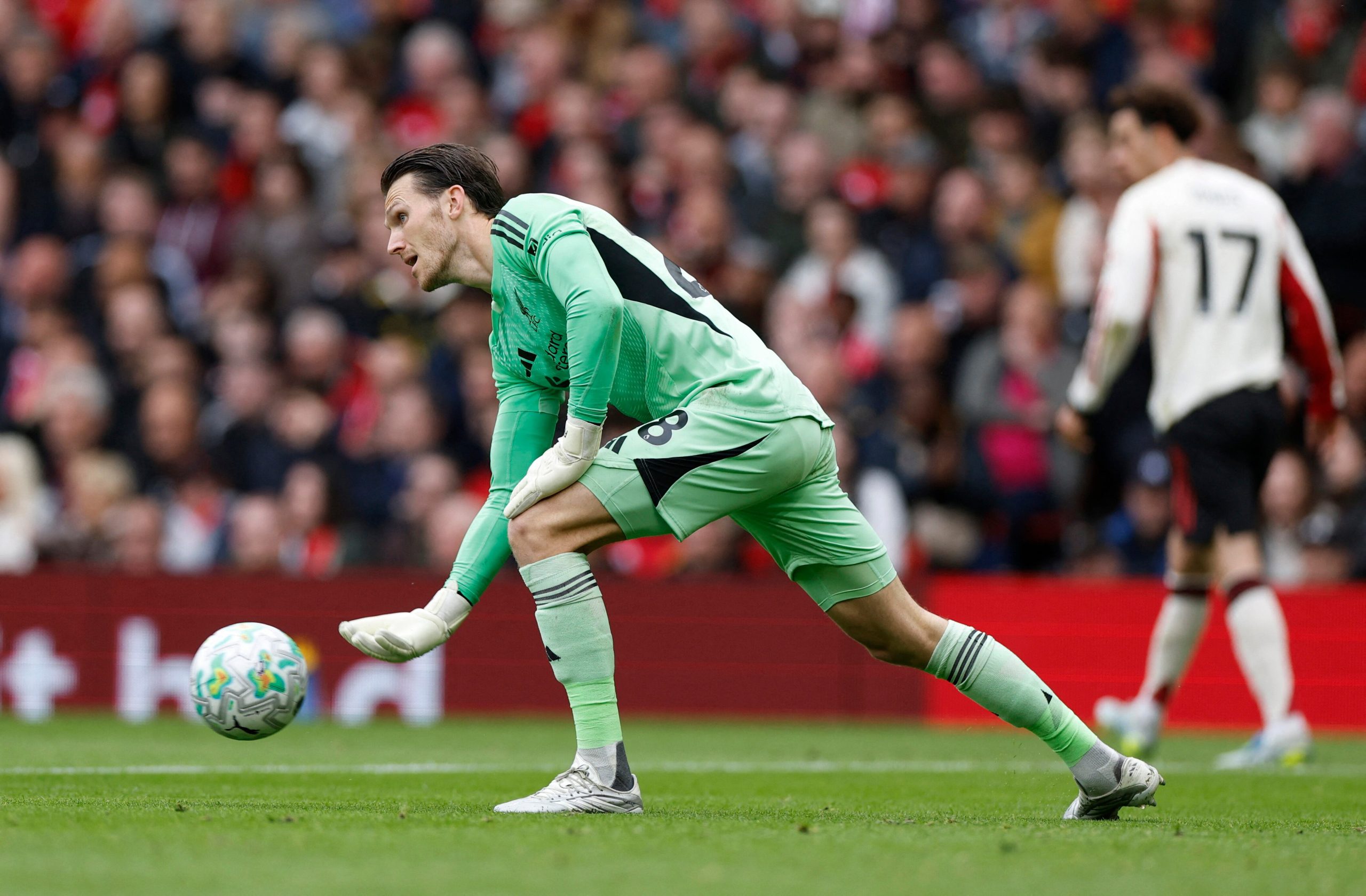 Man. United vs Liverpool por la fecha 35 de la Premier League del 2026.