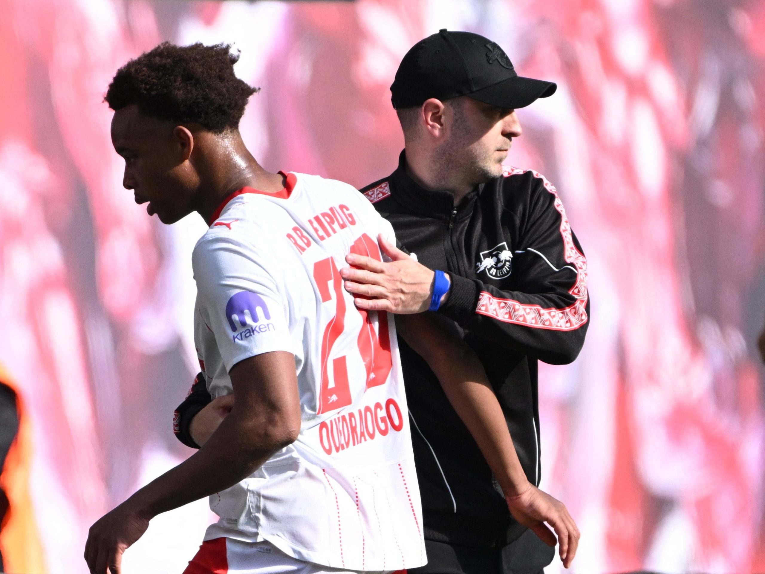 RB Leipzig vs FC St. Pauli por la fecha 33 de la Bundesliga de Alemania del 2026.