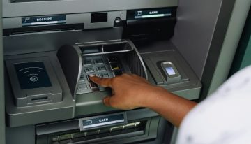 Dólar hoy y dólar blue, en vivo: a cuánto cotiza el oficial y cuál es el precio del paralelo este miércoles 13 de mayo, minuto a minuto
