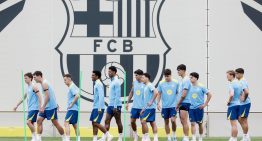Barcelona – Real Madrid en directo | Tchouameni es titular y Courtois vuelve a la portería; Ferran es el delantero centro del Barça