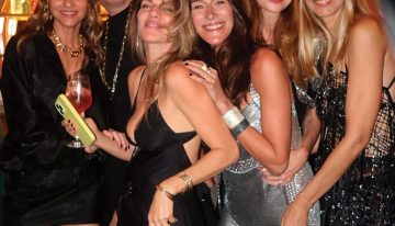 En fotos. El cumpleaños de 50 de Dolores Trull, el viaje de Lucha Aymar con sus hijos a Disney y la salida teatral de Juliana Awada