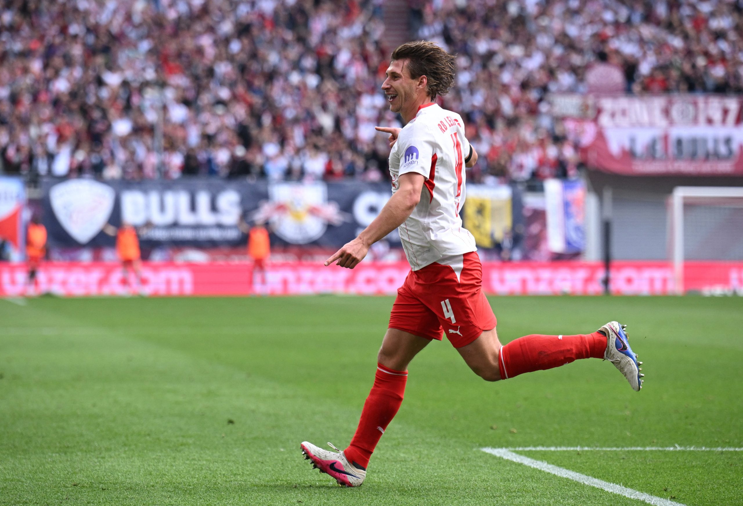 RB Leipzig vs FC St. Pauli por la fecha 33 de la Bundesliga de Alemania del 2026.