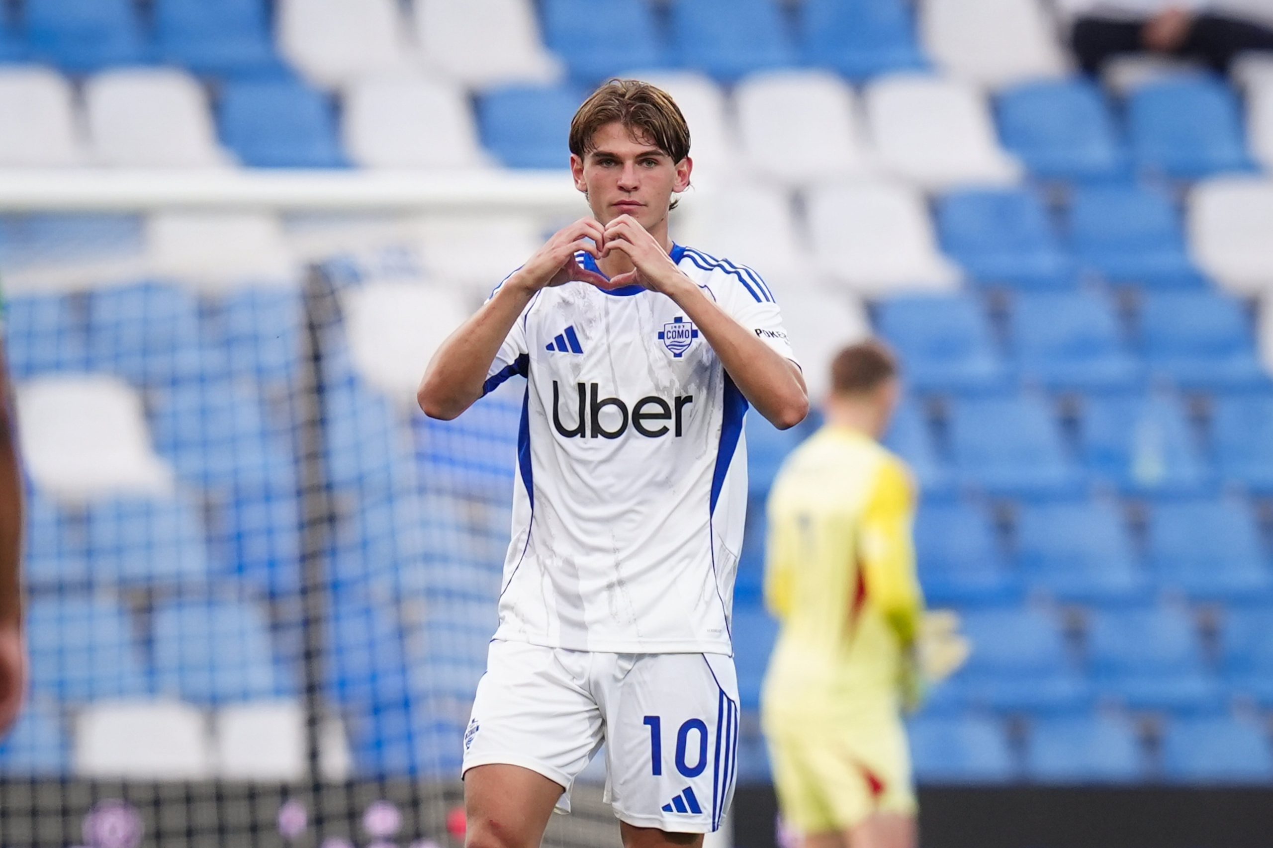 Tras su sensacional temporada en Como, que ayudó a la clasificación a Champions League, Nico Paz jugará el Mundial con Argentina