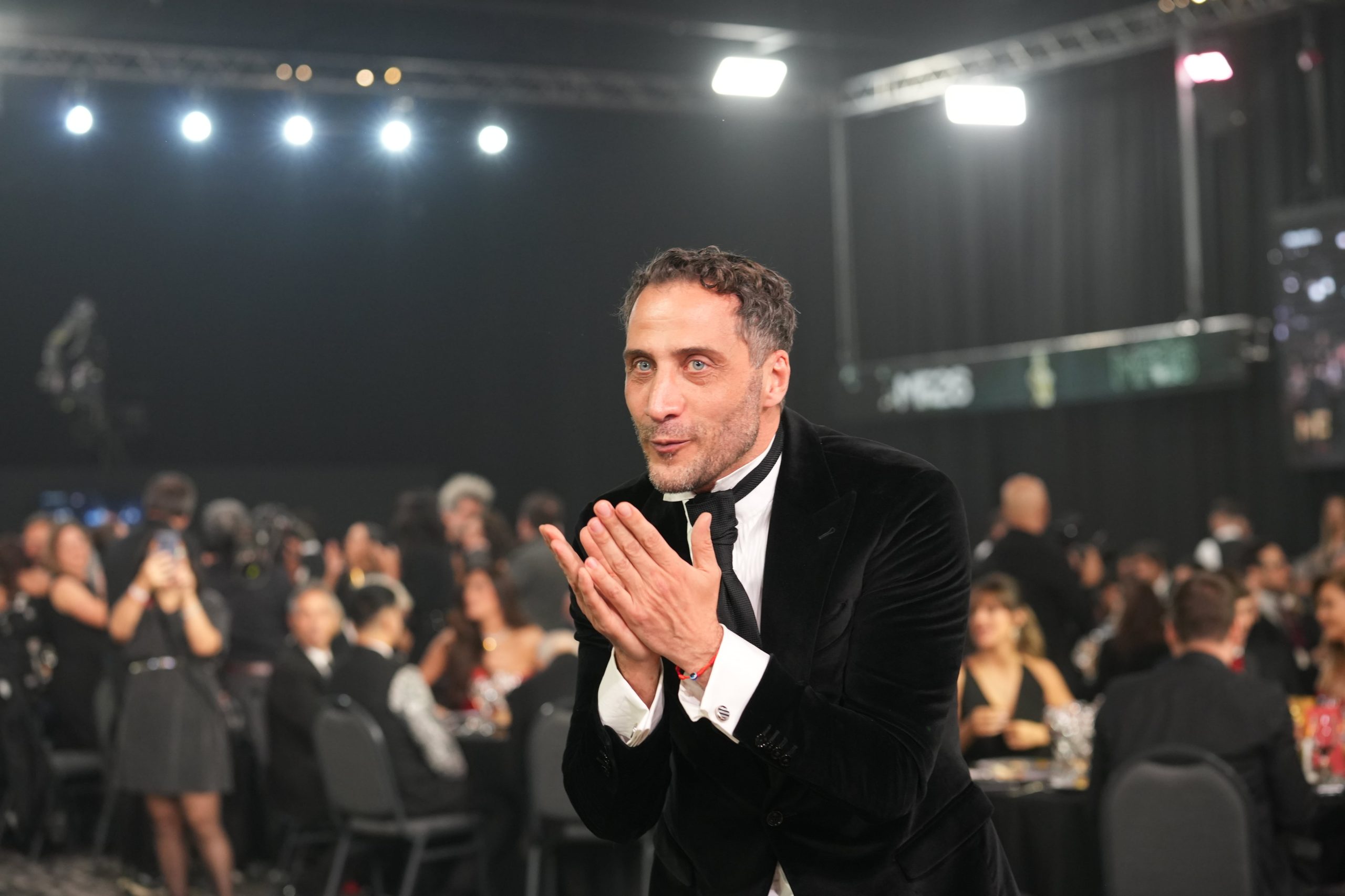 Luciano Cáceres, sorprendido por su premio