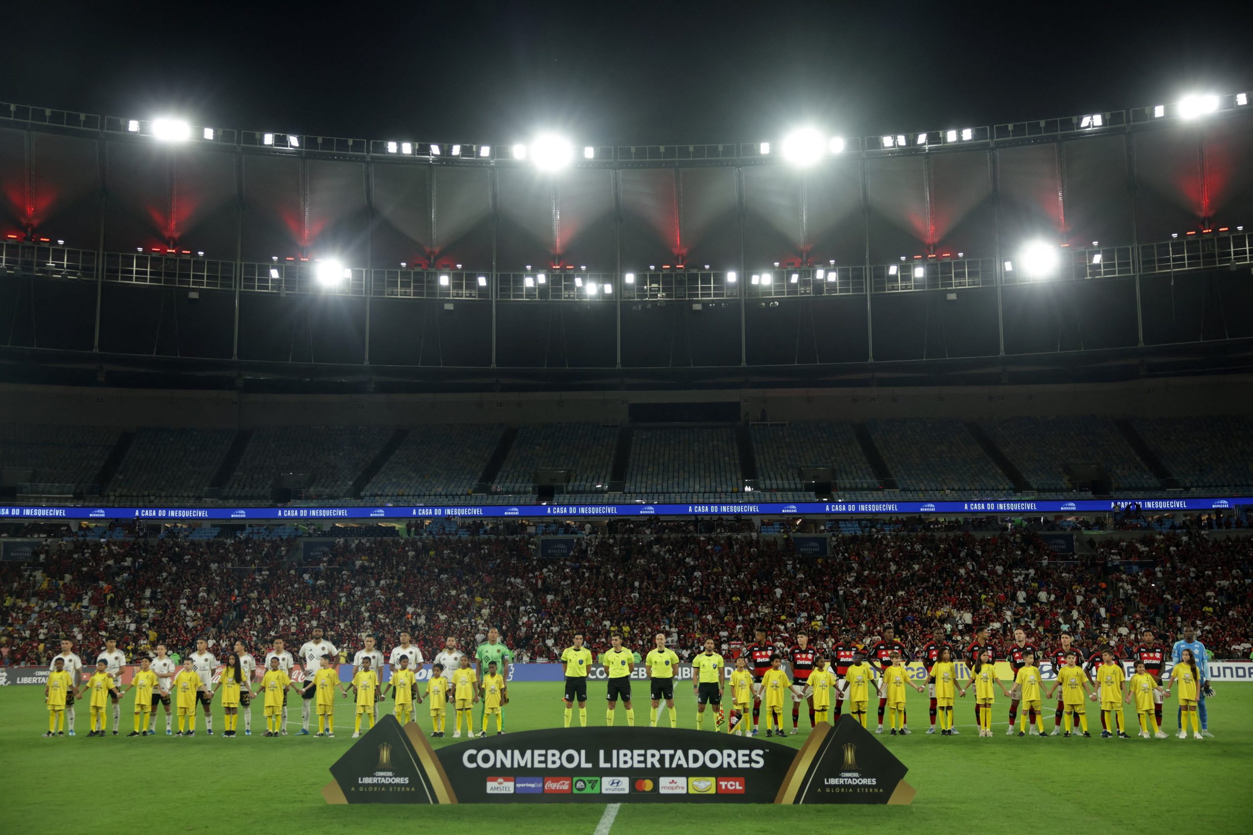 Flamengo vs Cusco FC por la fase de grupos de la Copa Libertadores del 2026.