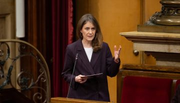 Comuns exige a Illa destinar 650 millones de euros más para políticas de vivienda en los Presupuestos