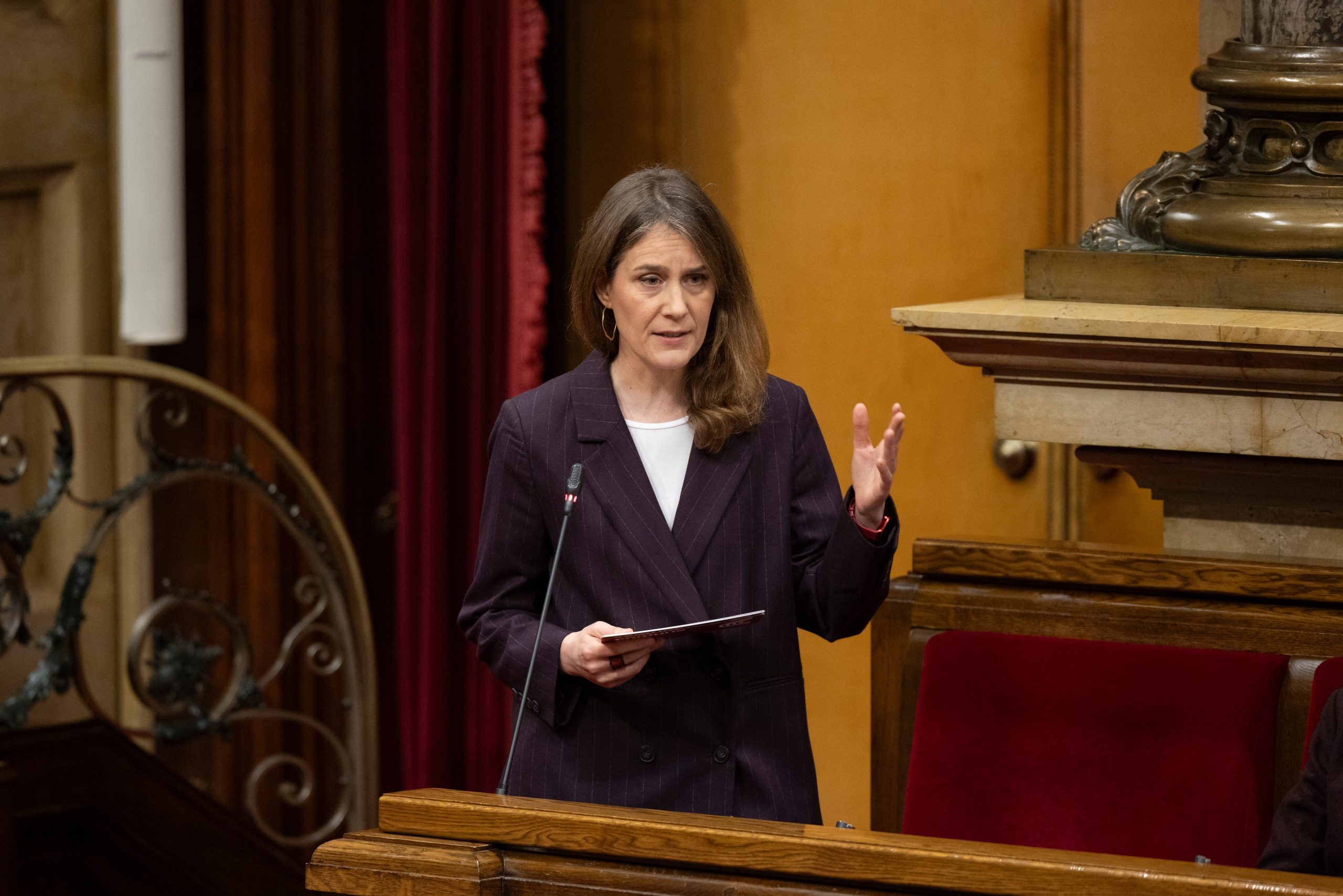 La líder de Comuns, Jéssica Albiach, durante una sesión de control en el Parlament, el pasado 18 de marzo.