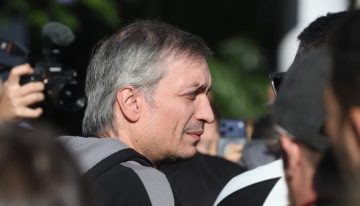 Operaron a Máximo Kirchner en La Plata: el diputado no especificó el tipo de cirugía