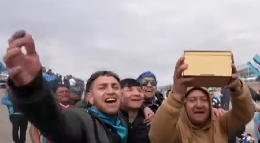 Un hincha de Belgrano llevó las cenizas de su papá a la final contra River: “Él hubiera querido estar acá”