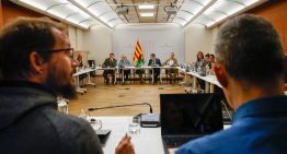 Los sindicatos catalanes reclaman un aumento salarial de 500 euros en cuatro años para los docentes