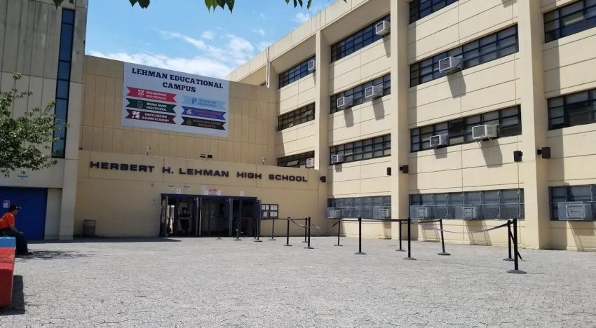 Tiene 28 años y se hizo pasar por alumna de 16 en el Bronx durante semanas: la delató su Facebook