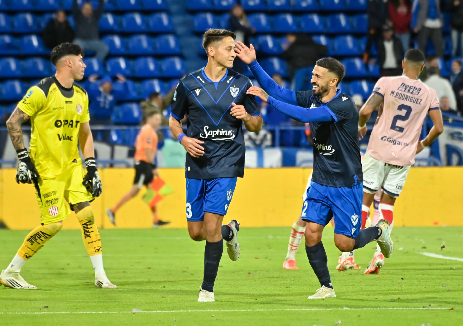 Vélez depende un milagro para terminar segundo: debe ganar por siete goles frente a Newell's, este lunes en Liniers.