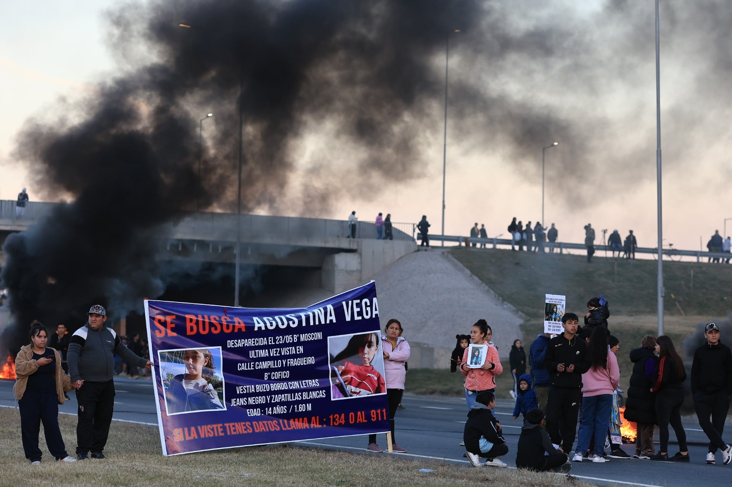 Córdoba: marcha y reclamo de justicia por Agostina Vega en la Avenida Circunvalación.