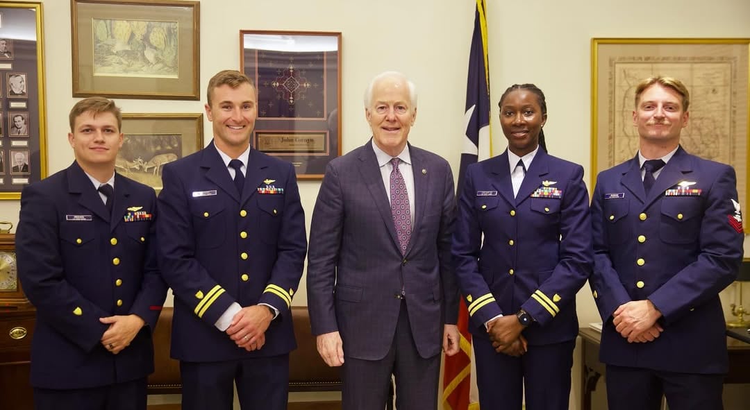 John Cornyn es hijo de un piloto que combatió durante la Segunda Guerra Mundial