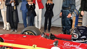 Pierre Casiraghi. El hijo de Carolina de Mónaco comparte la pasión por los fierros con su mujer Beatrice Borromeo y sus herederos