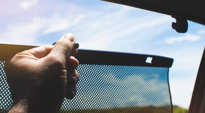 Protege a los niños de los rayos UV y el calor con estas cortinas magnéticas para el coche