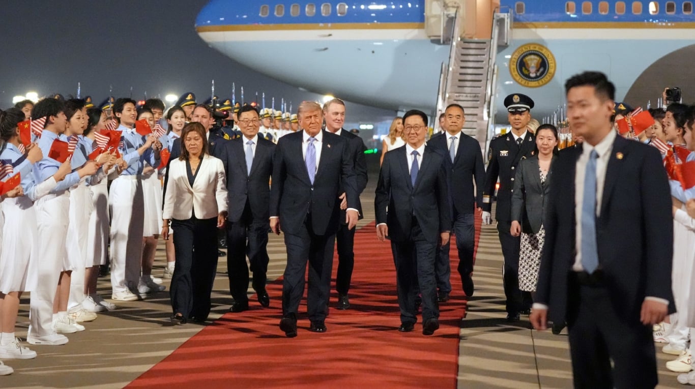 Donald Trump llegó a China para reunirse con Xi Jinping. (Foto: AP).